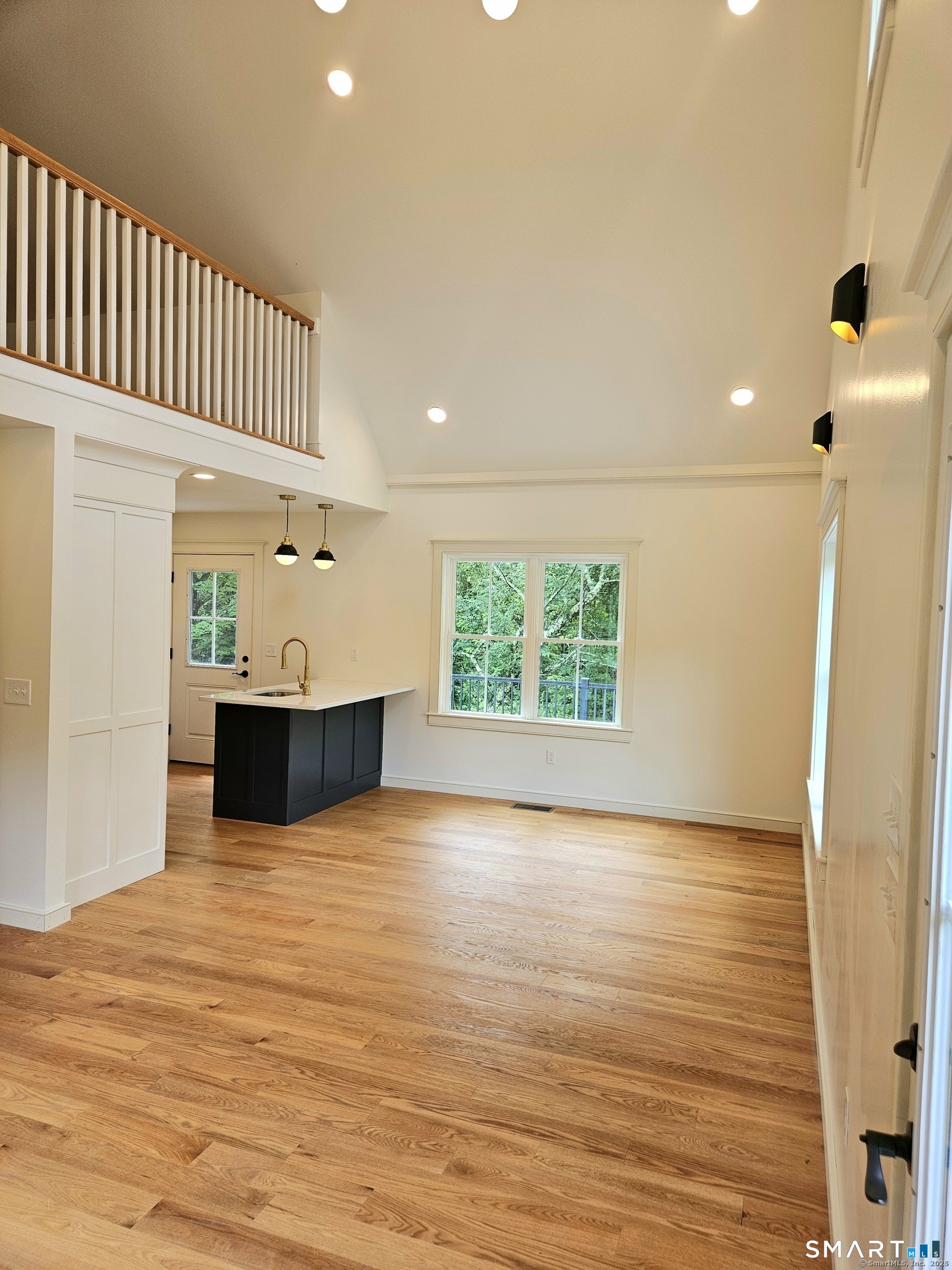 15 North Brook Street Hampton CT 06247