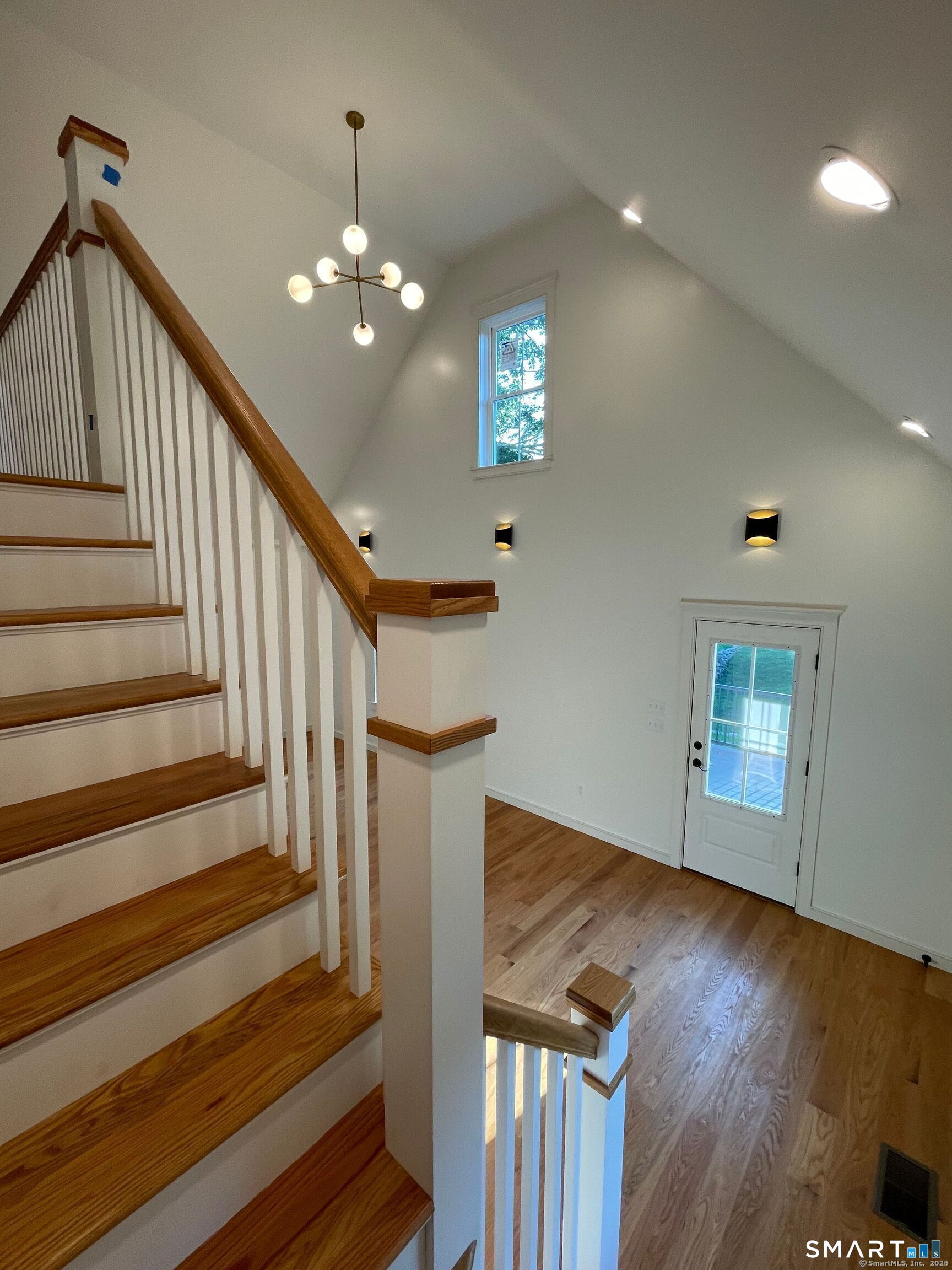 15 North Brook Street Hampton CT 06247