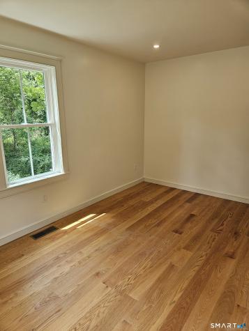 15 North Brook Street Hampton CT 06247