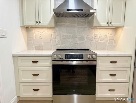 51 Birchwood Road Monroe CT 06468