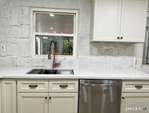 51 Birchwood Road Monroe CT 06468