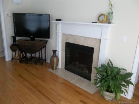 7 Reggie Way East Windsor CT 06016