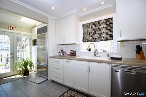 25 Center Terrace Stamford CT 06906