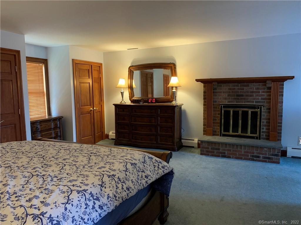 38 Merriman Lane Prospect CT 06712