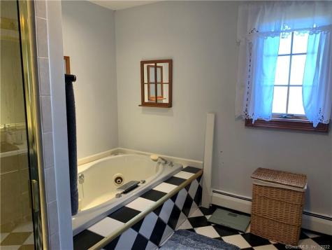 38 Merriman Lane Prospect CT 06712