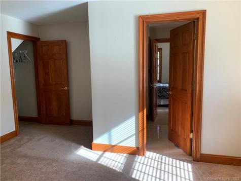 38 Merriman Lane Prospect CT 06712