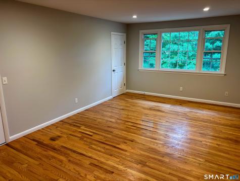 8 Canterbury Lane Clinton CT 06413