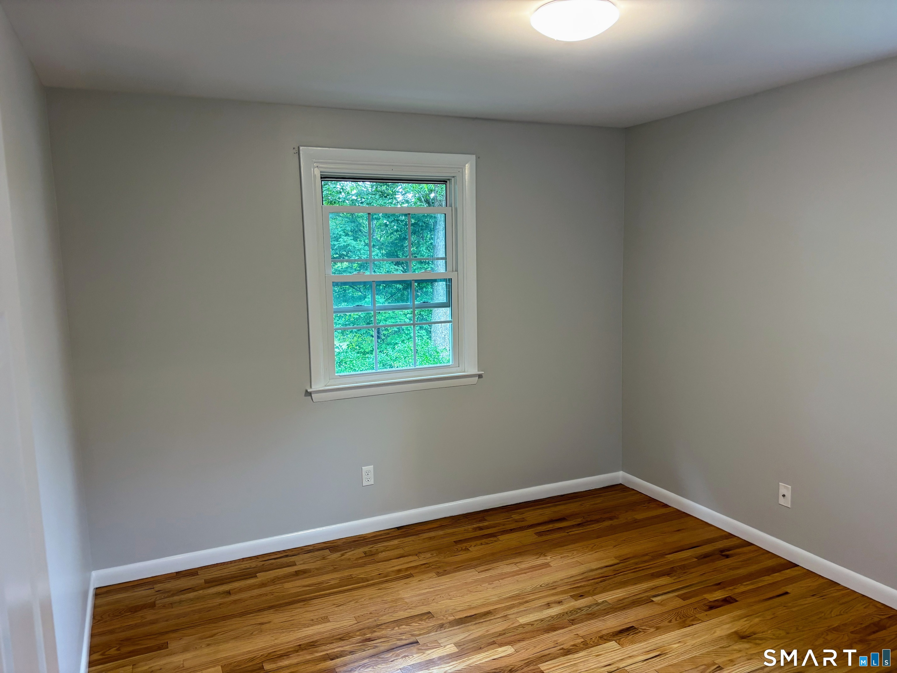 8 Canterbury Lane Clinton CT 06413