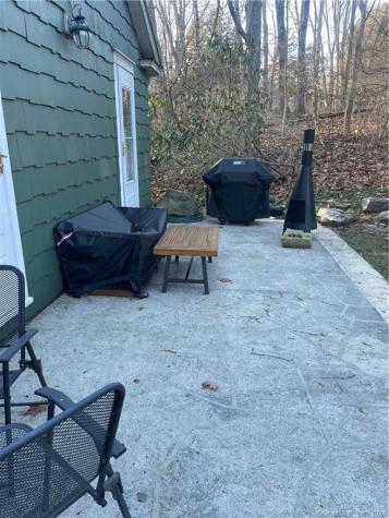 87B Red Coat Road Westport CT 06880