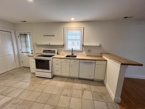 170 Shore Road Clinton CT 06413