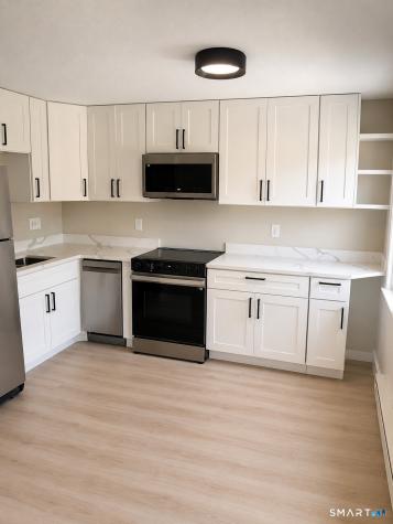 239 Old Farms Road Avon CT 06001