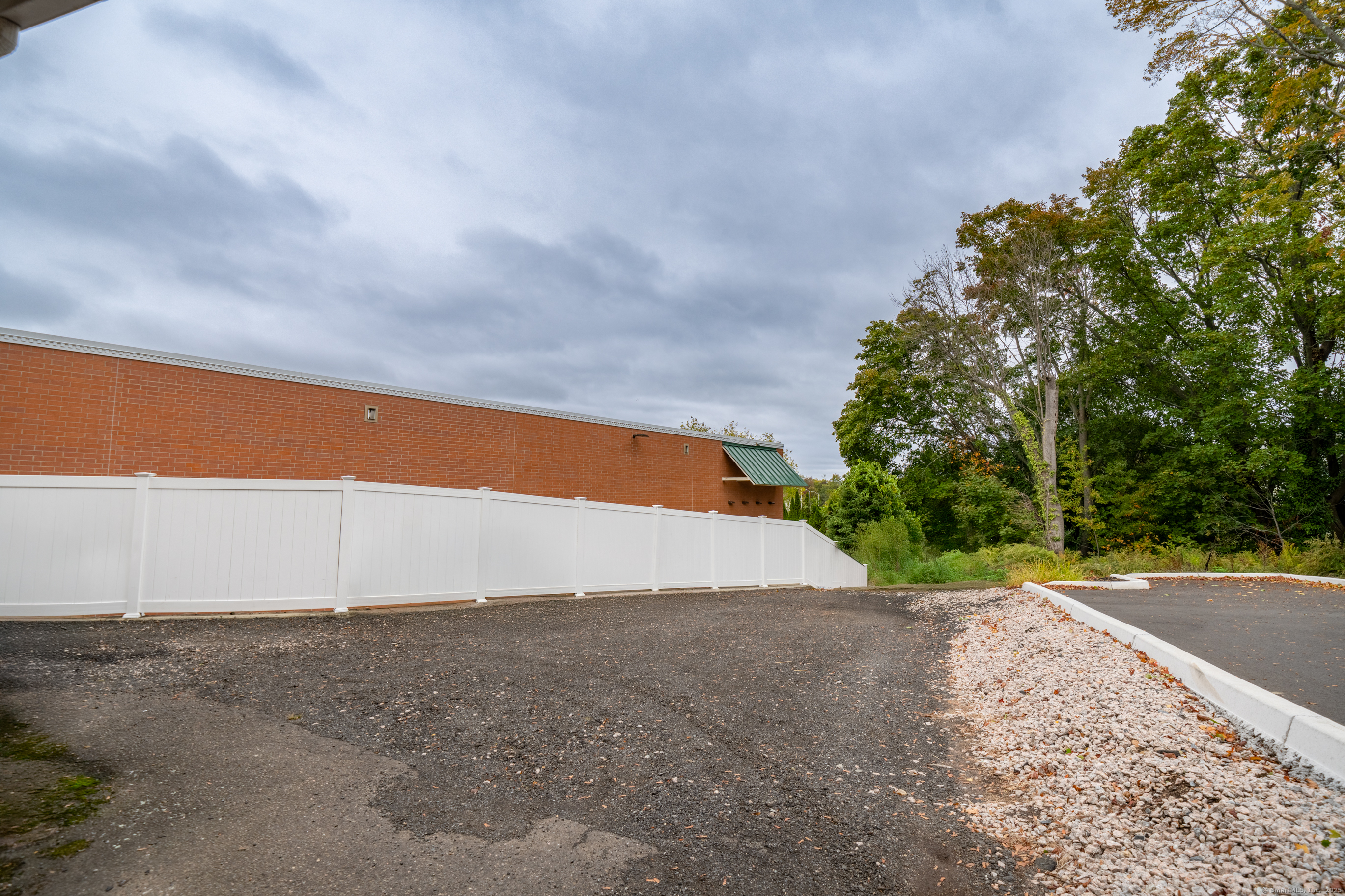 145 Main Street East Haven CT 06512
