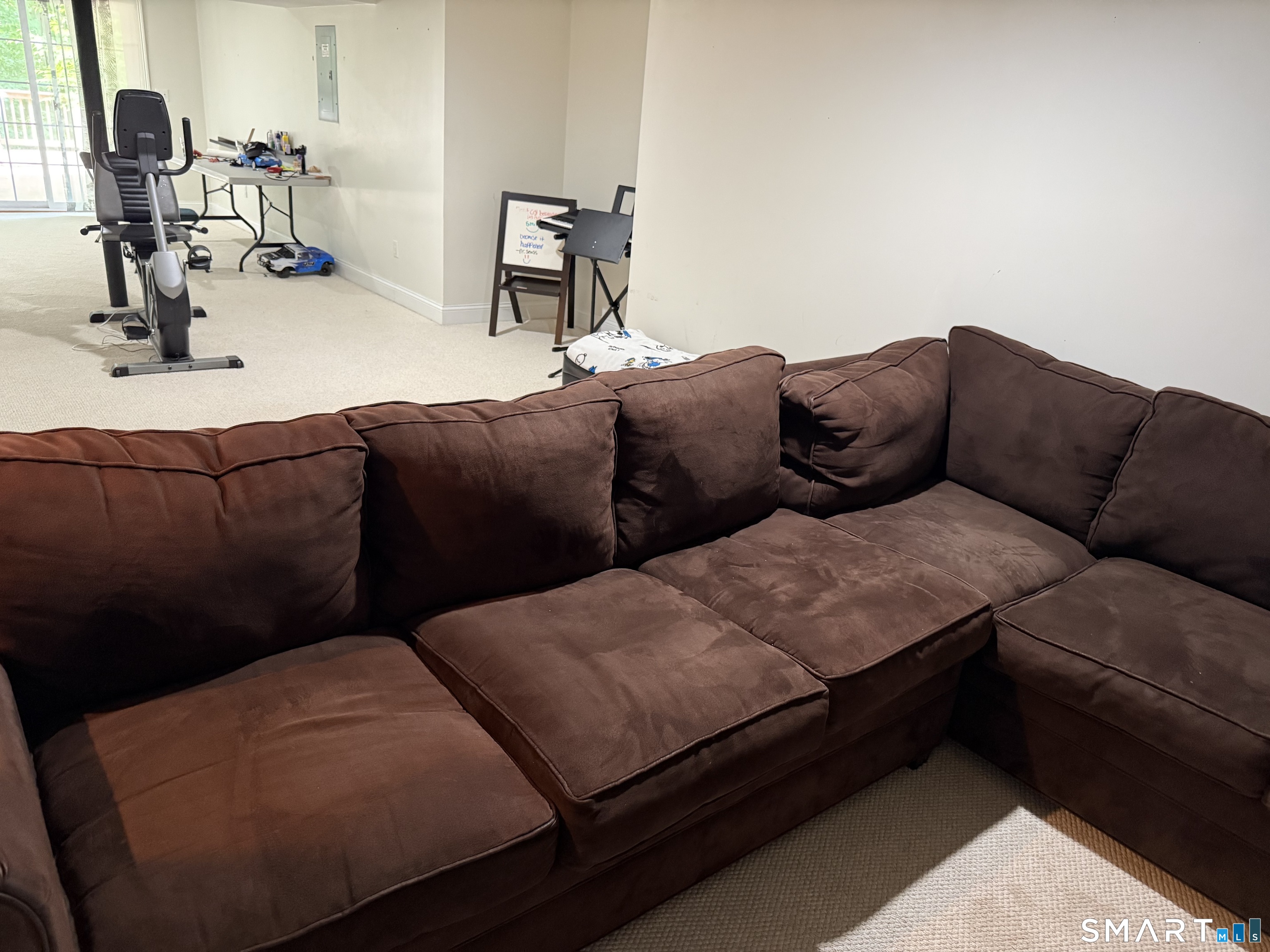 405 Washington Drive Middlebury CT 06762
