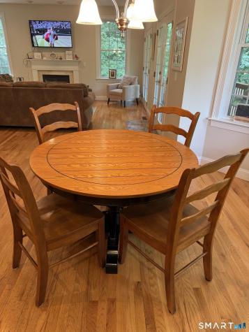 405 Washington Drive Middlebury CT 06762