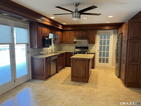 476 Wilson Street Fairfield CT 06825