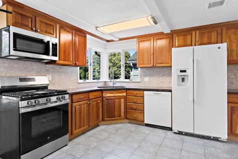 119 Bowman Drive Greenwich CT 06831