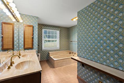 119 Bowman Drive Greenwich CT 06831