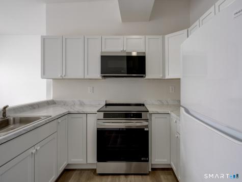 41 East High Street East Hampton CT 06424