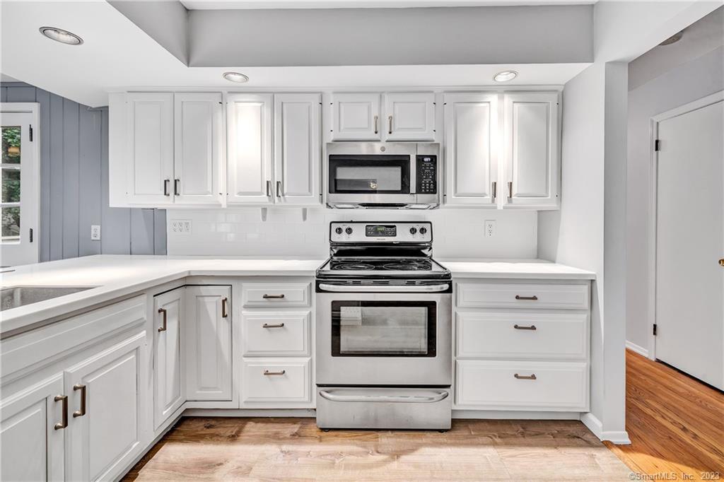 4 Cranbury Woods Road Norwalk CT 06851