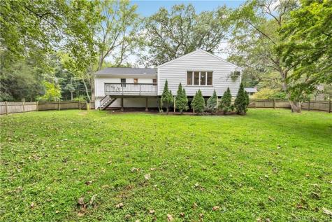 4 Cranbury Woods Road Norwalk CT 06851