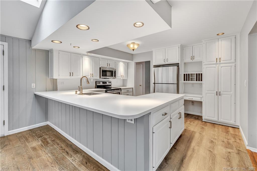 4 Cranbury Woods Road Norwalk CT 06851