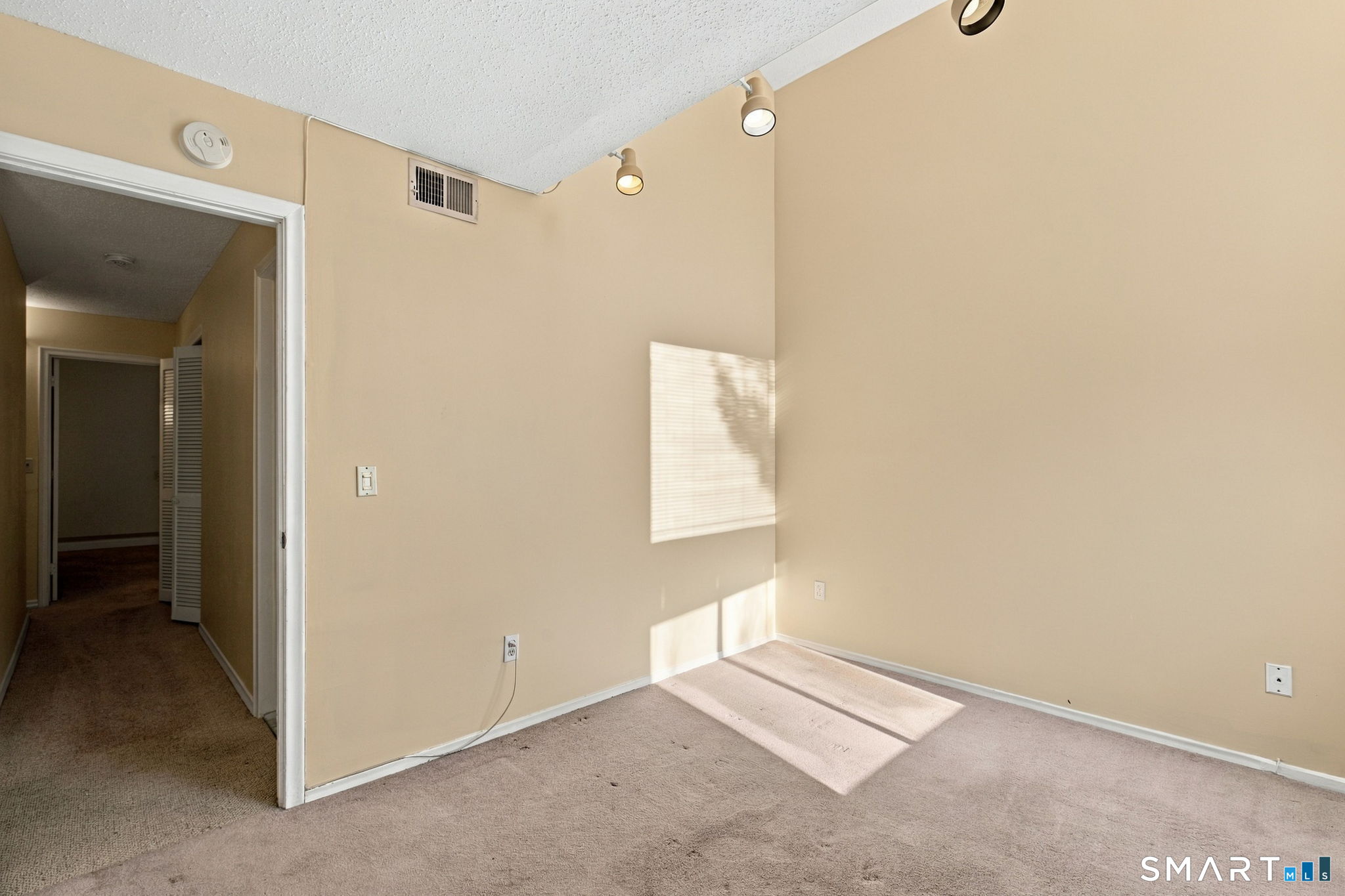 11 Talcott Forest Road Farmington CT 06032