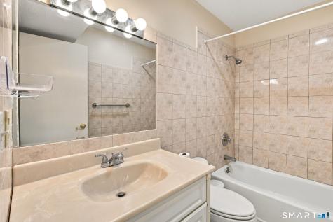 11 Talcott Forest Road Farmington CT 06032