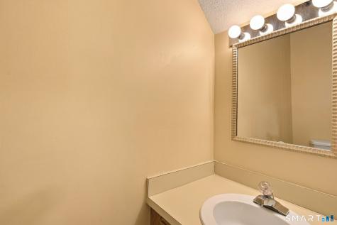 11 Talcott Forest Road Farmington CT 06032