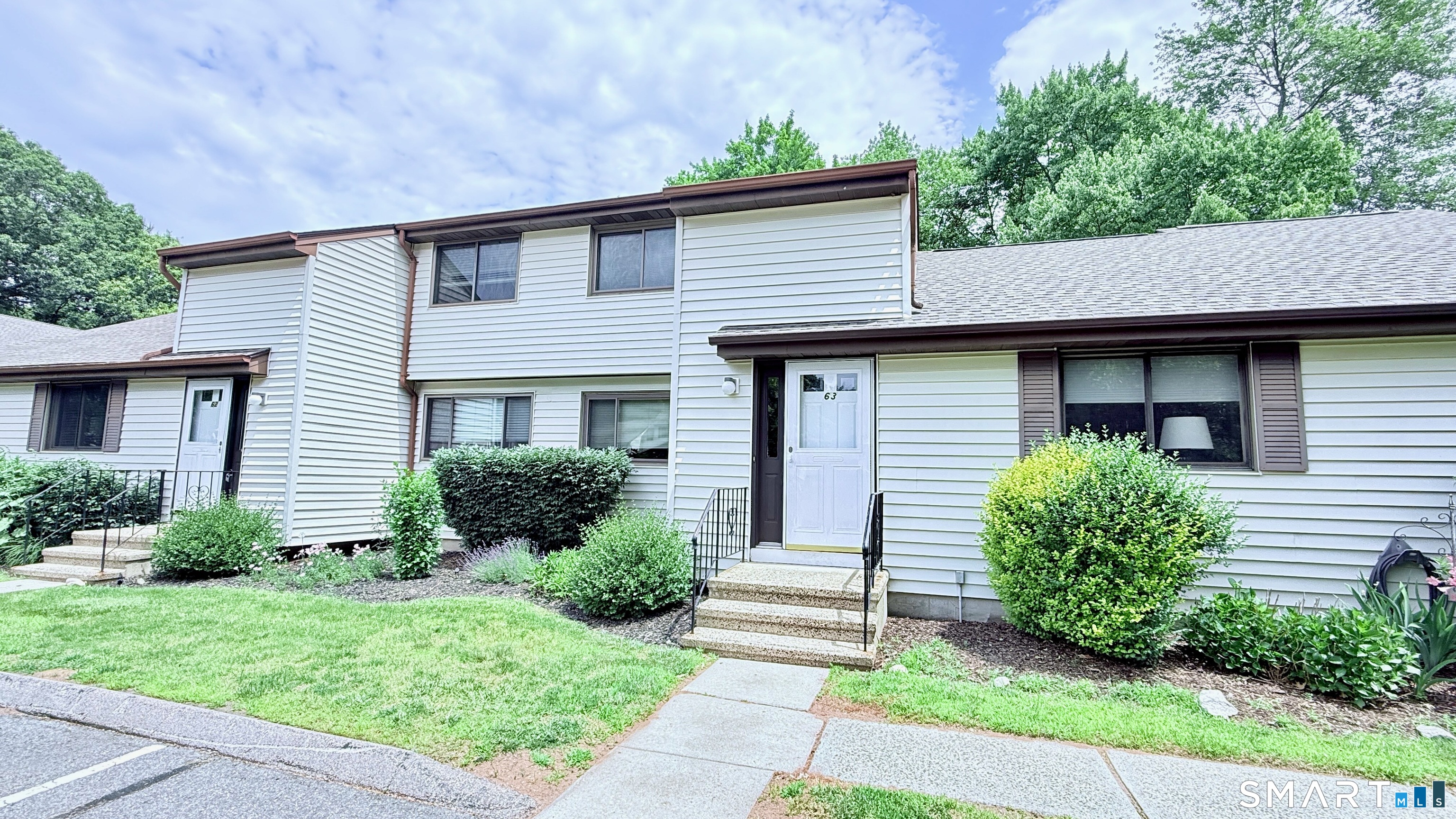 6 Oak Forest Drive Manchester CT 06042