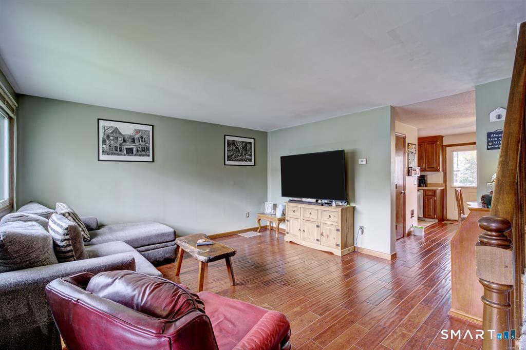 6 Oak Forest Drive Manchester CT 06042