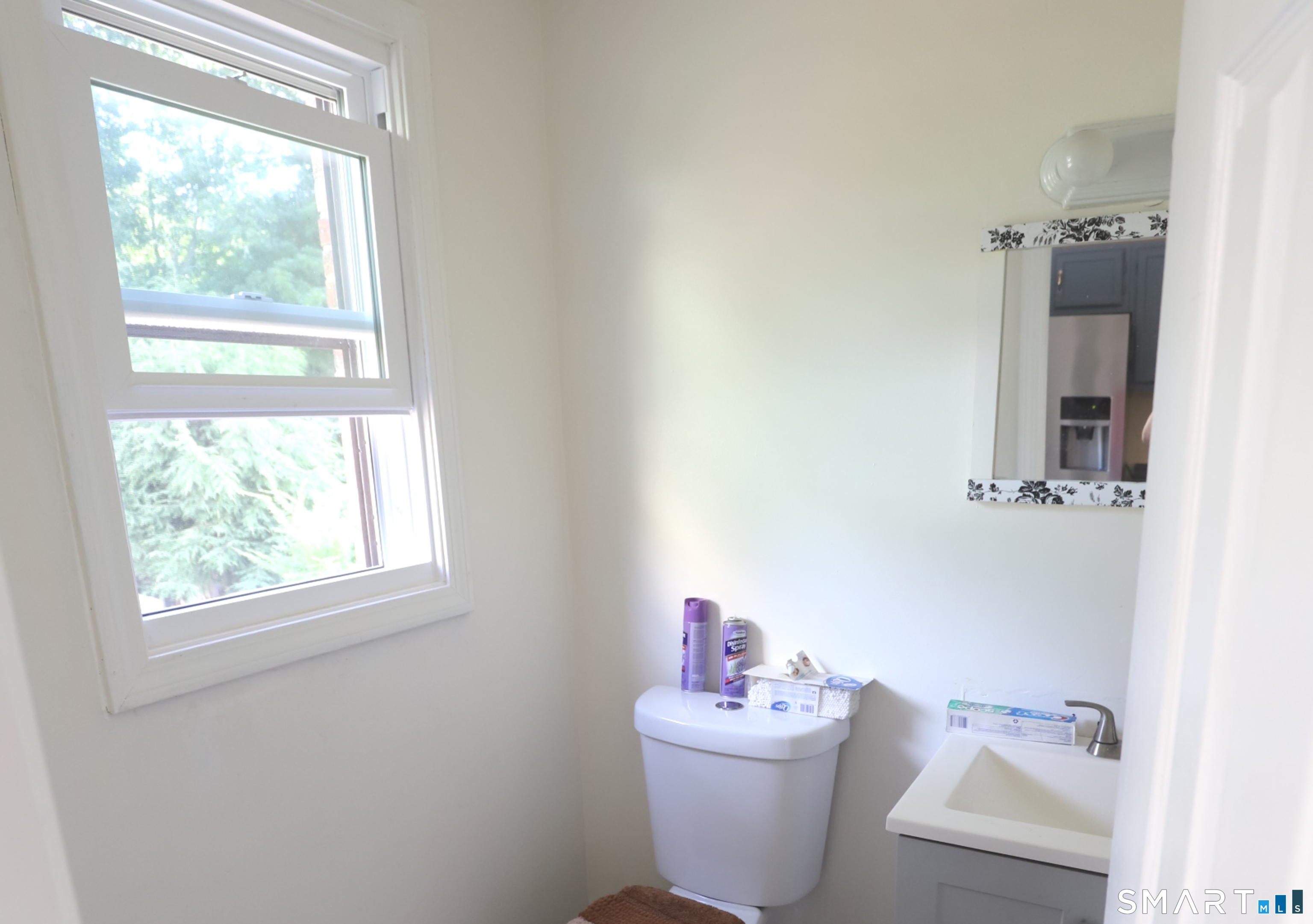 106 Florence Street Manchester CT 06040