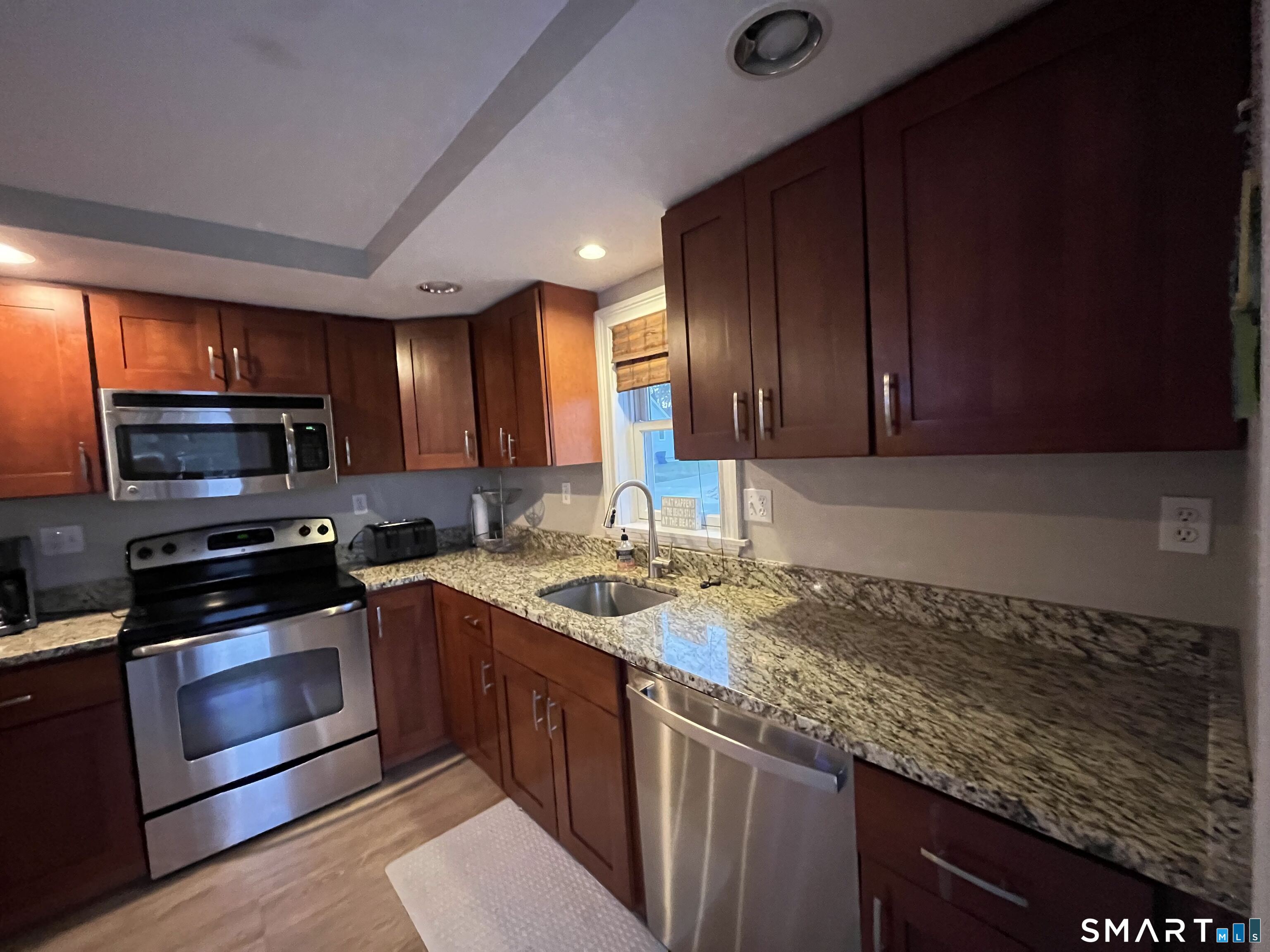 21 Seaside Lane Old Lyme CT 06371