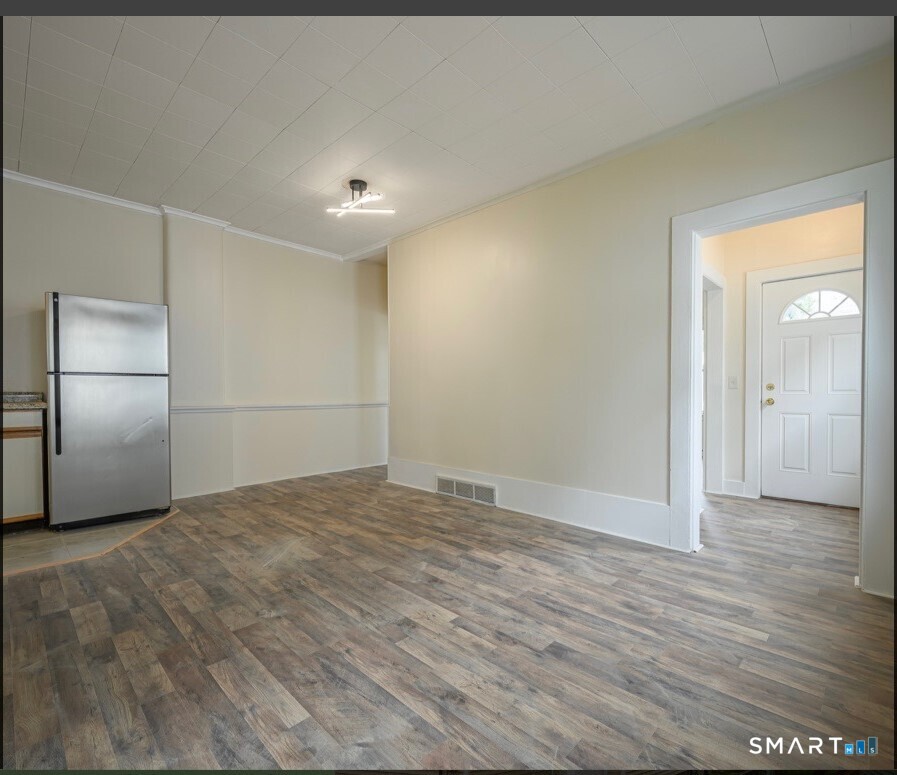 20 5TH Street Ansonia CT 06401