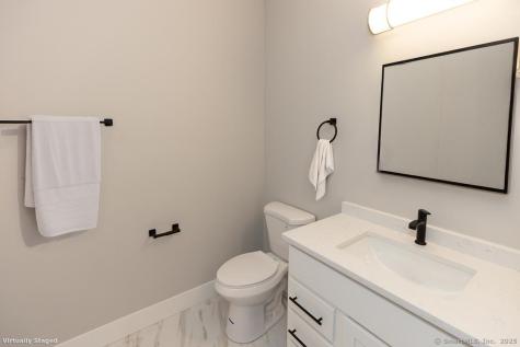300 Harbour Close New Haven CT 06519