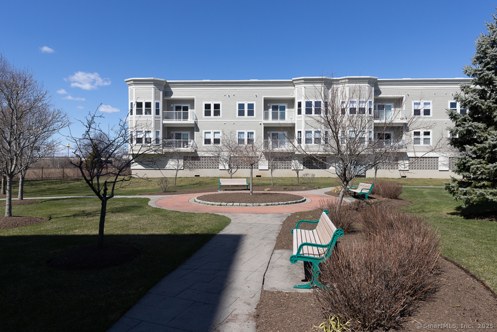 300 Harbour Close New Haven CT 06519