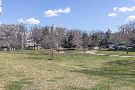 300 Harbour Close New Haven CT 06519