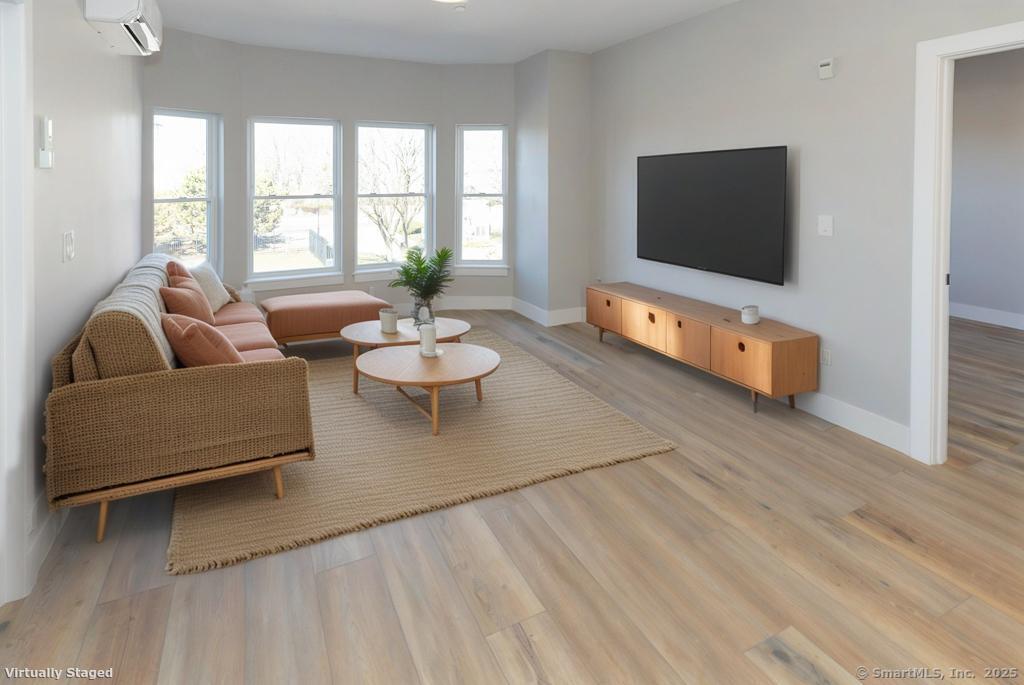 300 Harbour Close New Haven CT 06519
