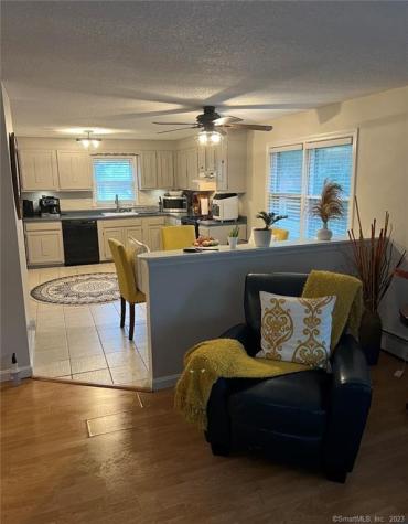 196 Monrovia Street Springfield MA 01104