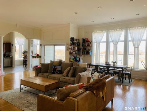 200 Harbour Close New Haven CT 06519