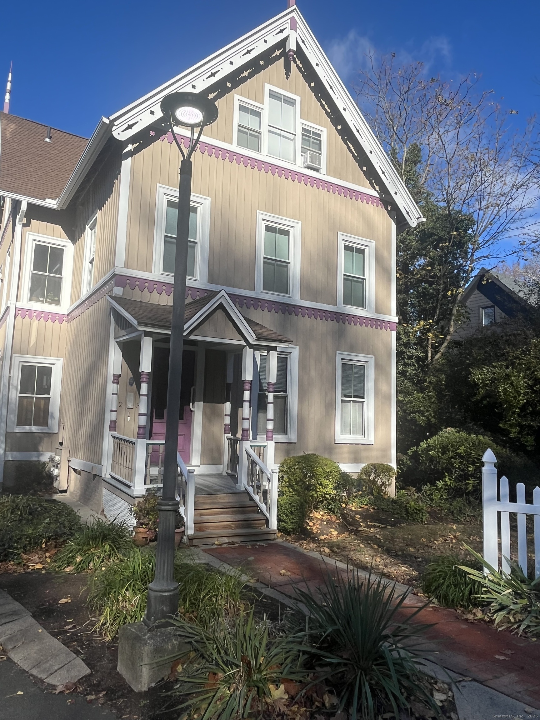 896 Quinnipiac Avenue New Haven CT 06513