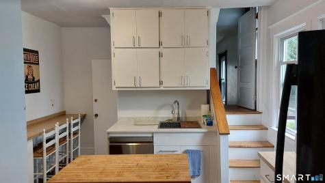 136 Mead Avenue Greenwich CT 06830