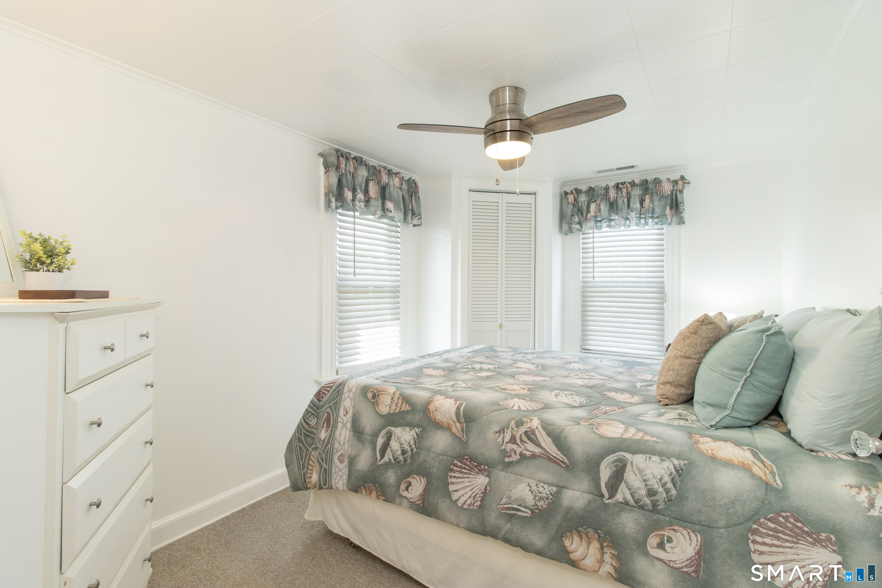 37 Lawrence Avenue Milford CT 06460