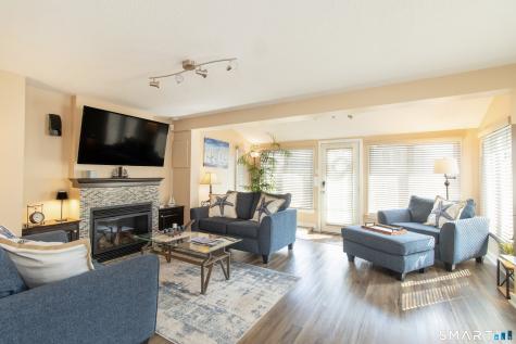 37 Lawrence Avenue Milford CT 06460
