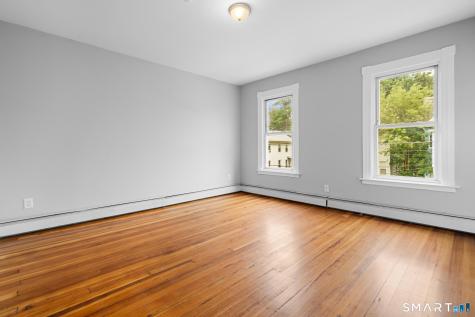 354 Poplar Street New Haven CT 06513