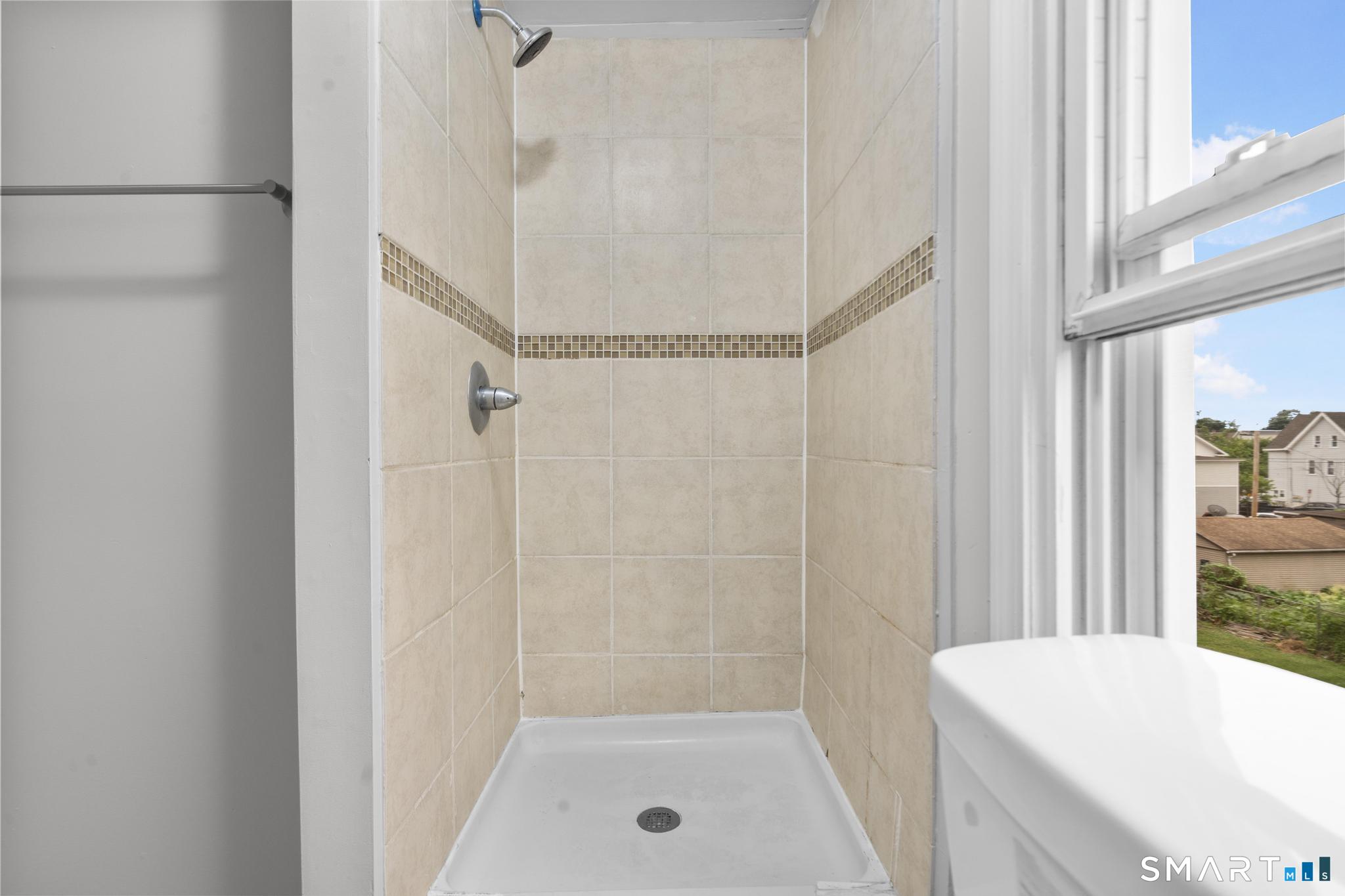 354 Poplar Street New Haven CT 06513