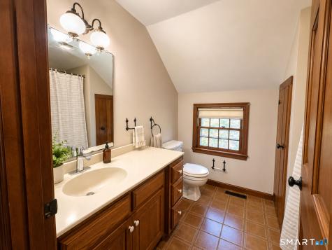 9 Bobolink Lane Somers CT 06071
