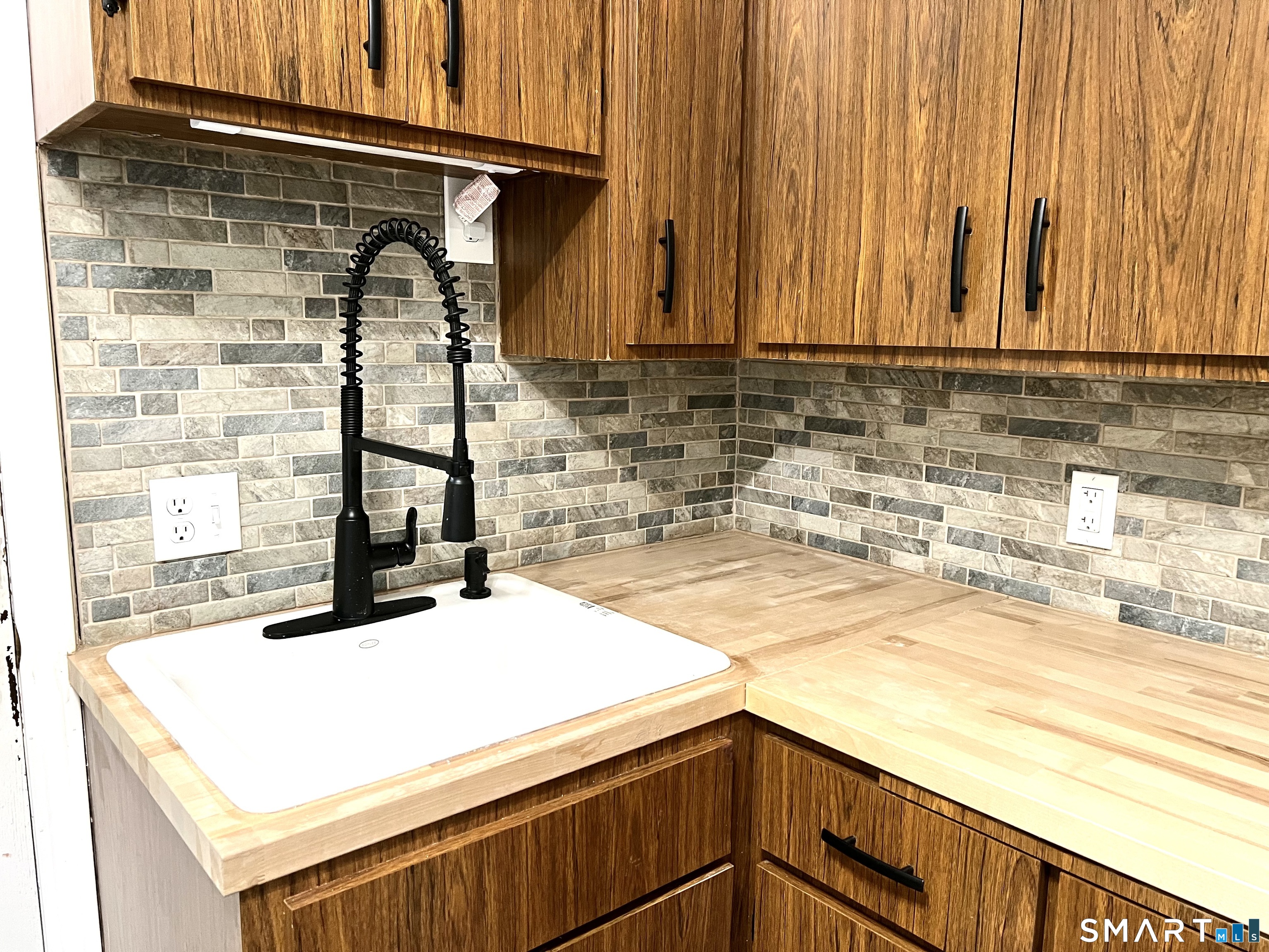 130 Platt Avenue Norwich CT 06360