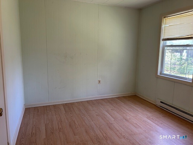 2-4 Concord Court Groton CT 06340