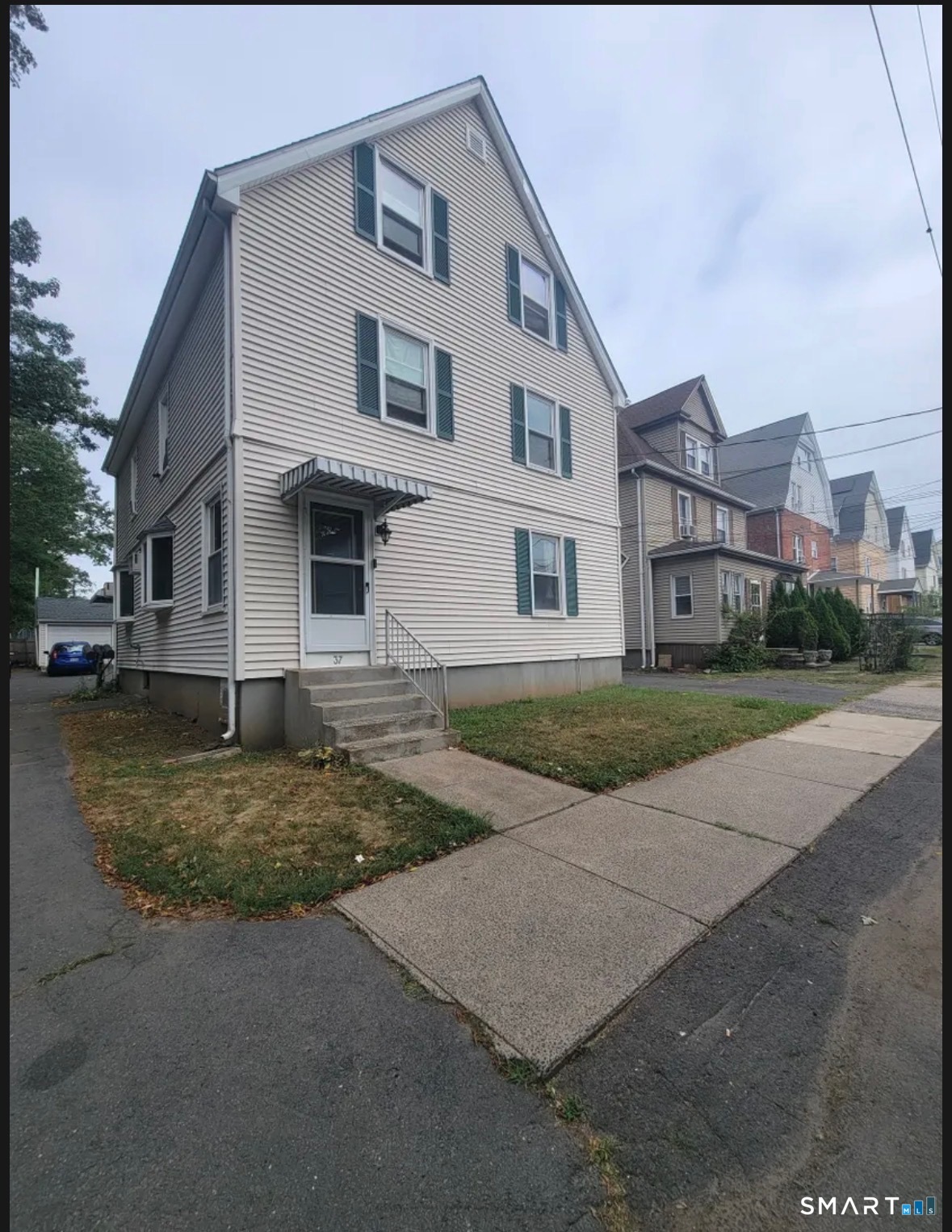 37 Wakefield Court New Britain CT 06053