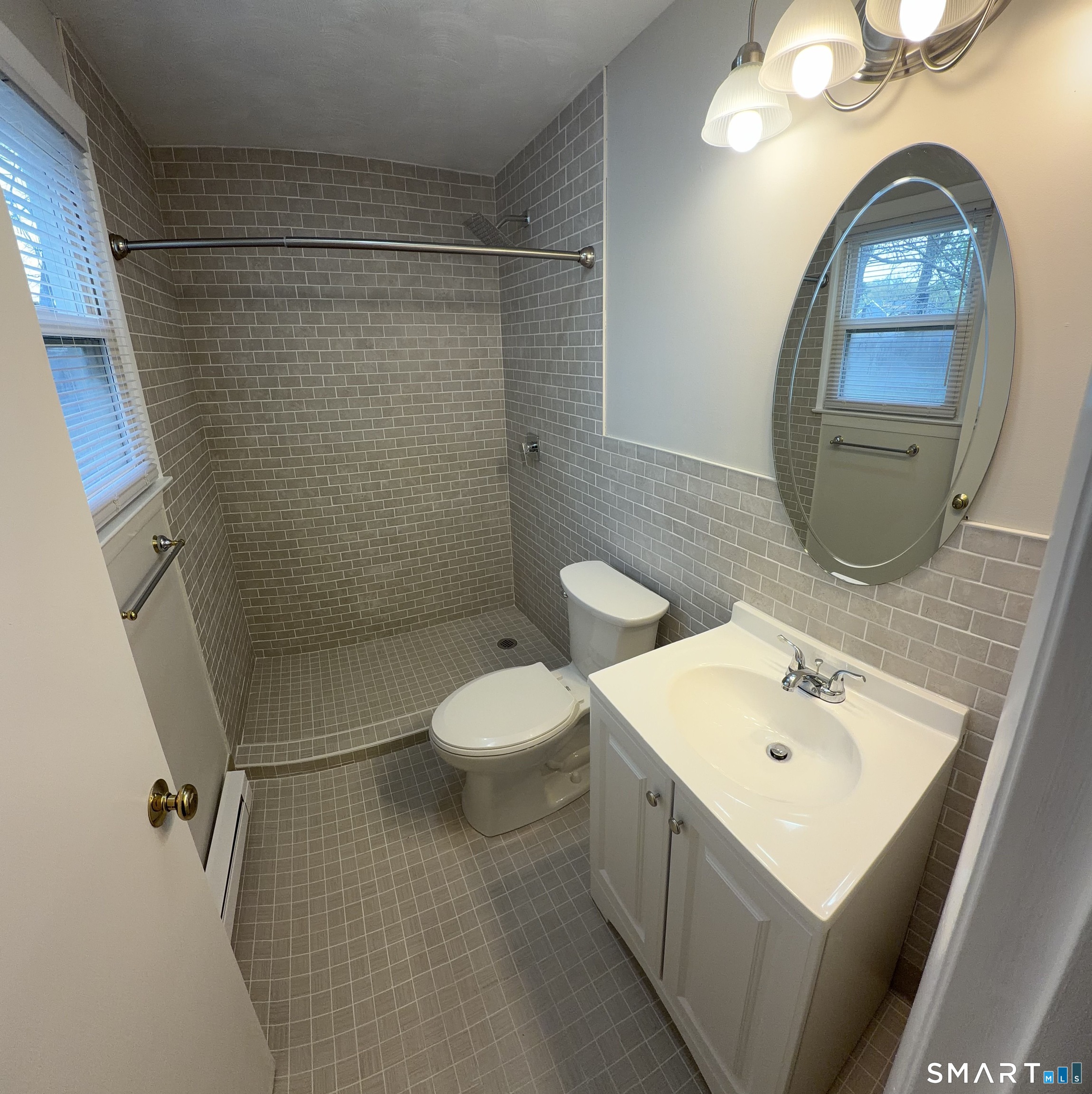 37 Wakefield Court New Britain CT 06053